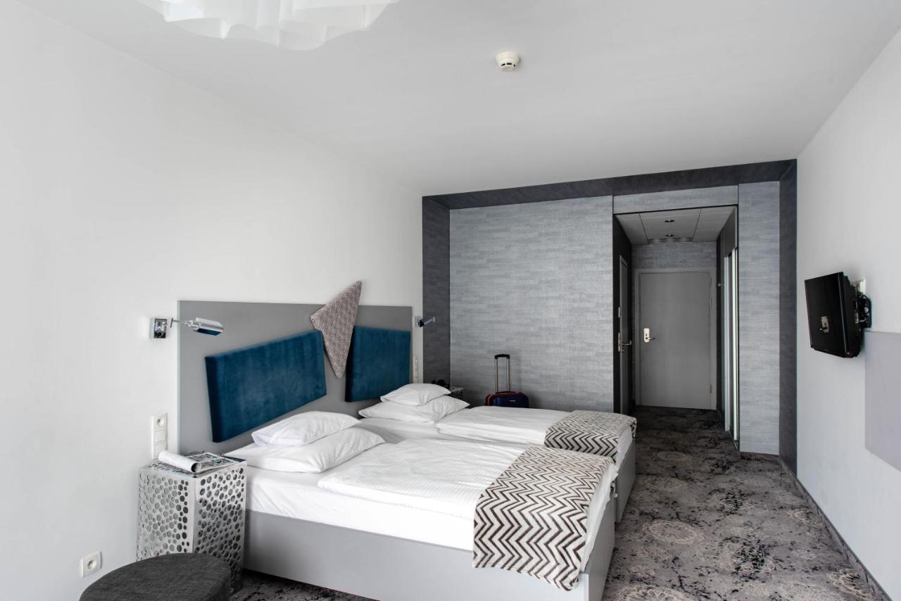 Hotel Lenart Vělička Exteriér fotografie