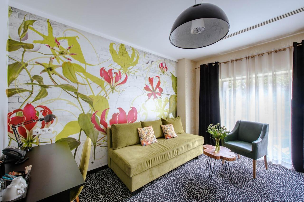 Hotel Lenart Vělička Exteriér fotografie