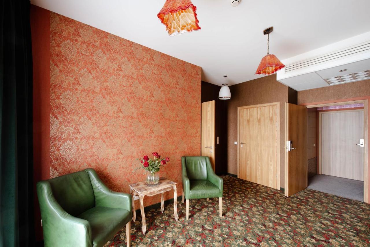 Hotel Lenart Vělička Exteriér fotografie