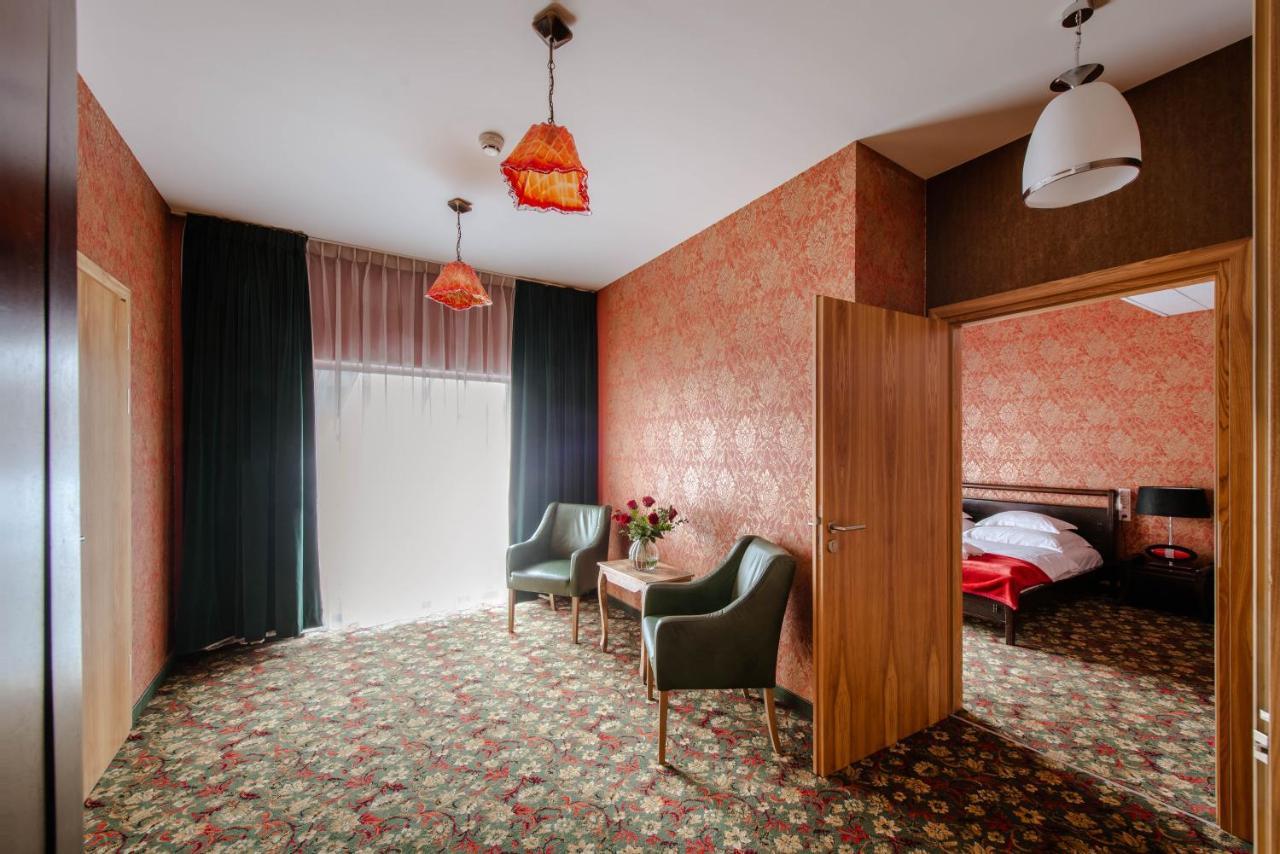 Hotel Lenart Vělička Exteriér fotografie