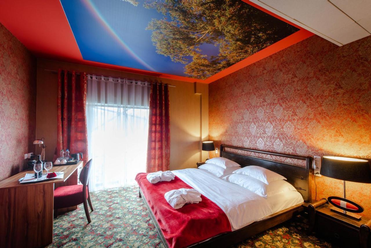 Hotel Lenart Vělička Exteriér fotografie